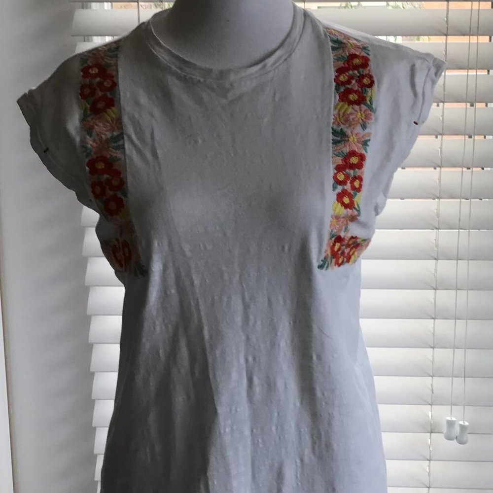 Dee ely Dress - Picture 2 of 4